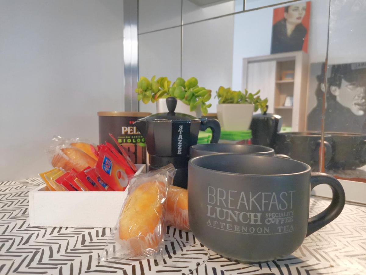 Valevalehome - Home Gallery With Fully Equipped Kitchen, Reserved Parking, Big Garden Олбия Екстериор снимка