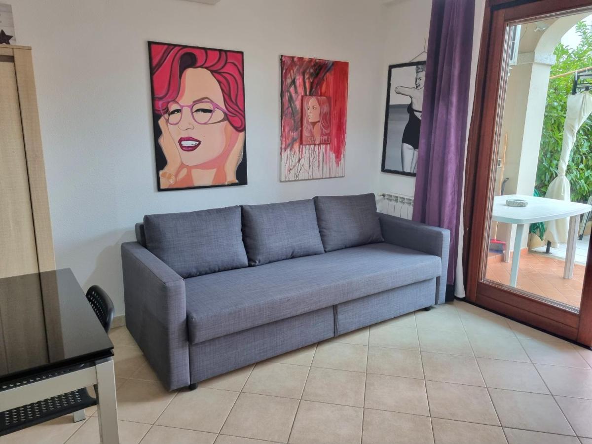 Valevalehome - Home Gallery With Fully Equipped Kitchen, Reserved Parking, Big Garden Олбия Екстериор снимка