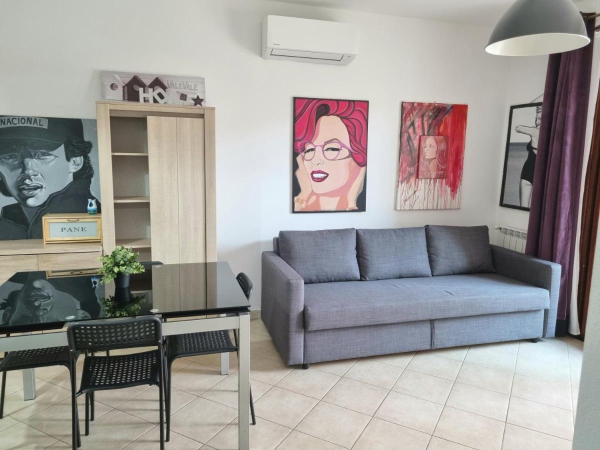 Valevalehome - Home Gallery With Fully Equipped Kitchen, Reserved Parking, Big Garden Олбия Екстериор снимка