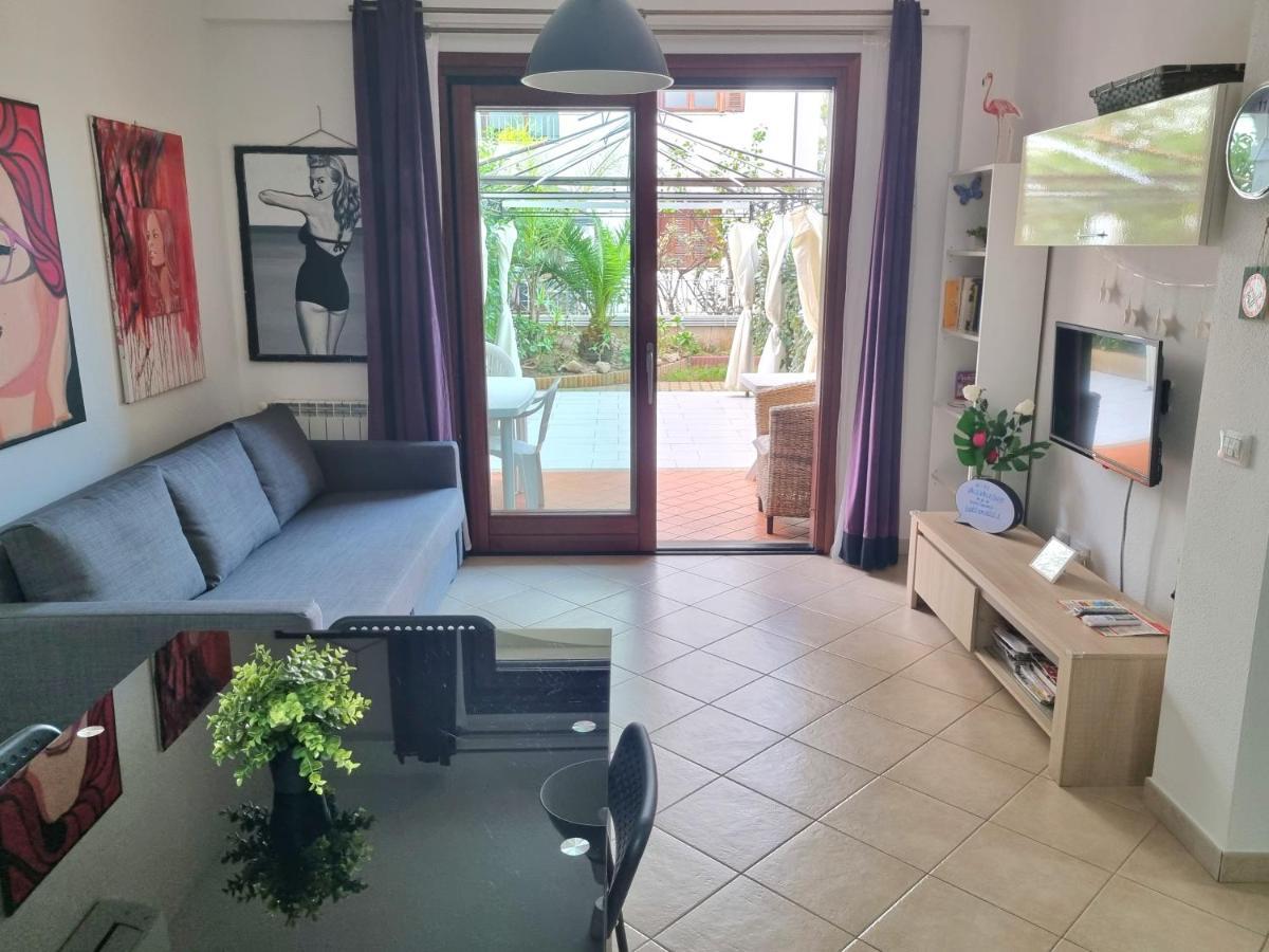 Valevalehome - Home Gallery With Fully Equipped Kitchen, Reserved Parking, Big Garden Олбия Екстериор снимка